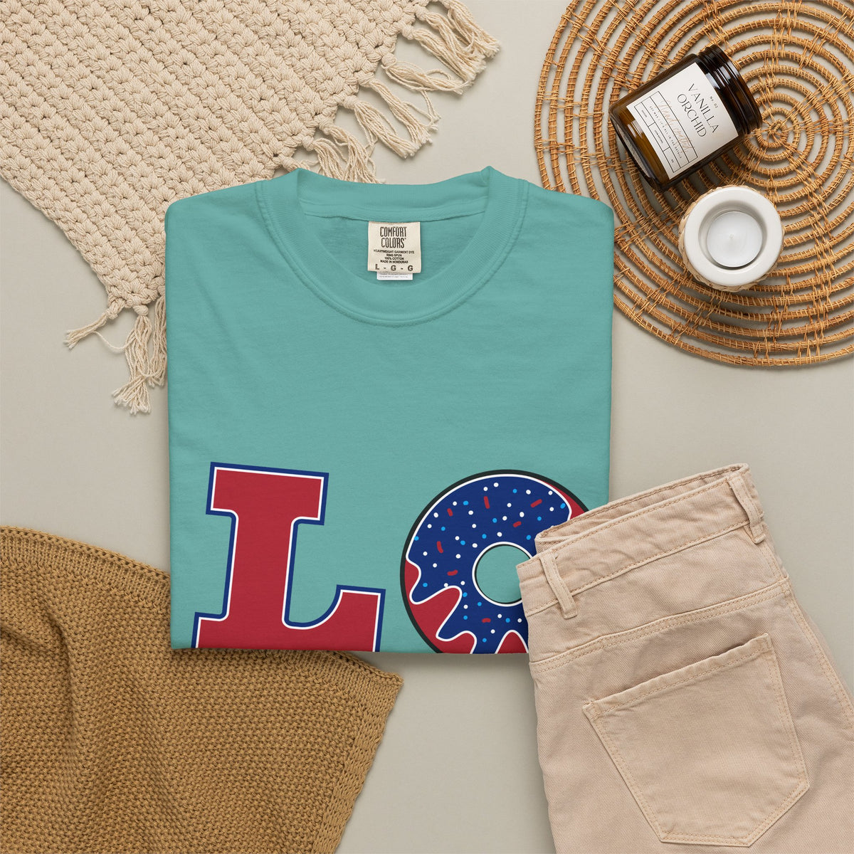 American Love – Patriotic Southern Graphic Tee